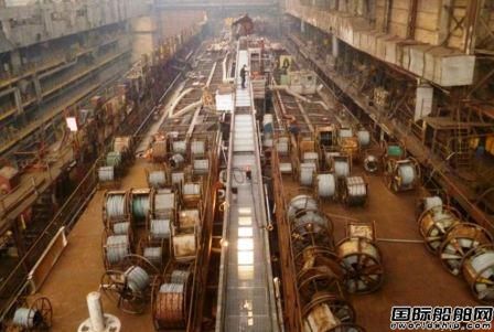 Krasnoye Sormovo船廠一艘成品油船鋪龍骨
