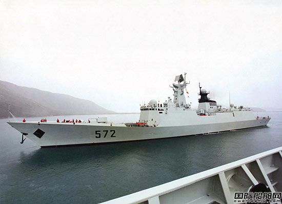 新護(hù)衛(wèi)艦“衡水”號(hào)疾援南海艦隊(duì) 