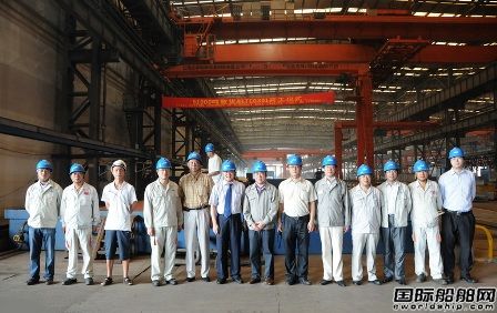 口岸船舶3艘5.1萬噸散貨船同日開工