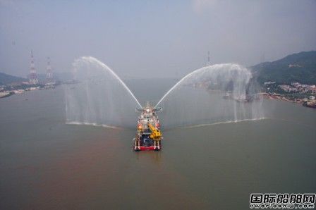 航通船業(yè)一艘海洋工程船試航