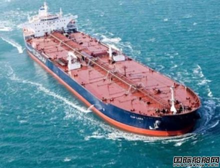 蘇伊士型油船價格下跌18% 