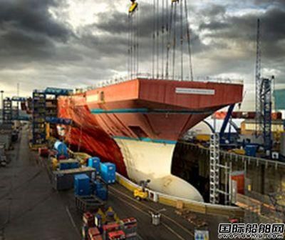 英國(guó)炫耀最新航母建造技術(shù)超越美國(guó) 