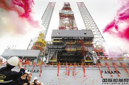 “勘探三號(hào)”新型7000米動(dòng)態(tài)井架安裝成功