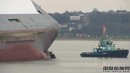 Hoegh Osaka̖(ho)ƹM(jn)չ