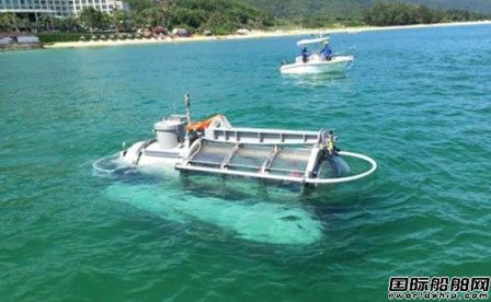 國(guó)內(nèi)首型全通透觀光潛水器“寰島蛟龍1”投入運(yùn)營(yíng)