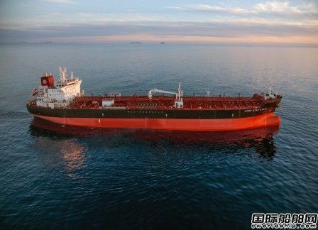 APT接收首艘環(huán)保型可改裝LNG動力油船
