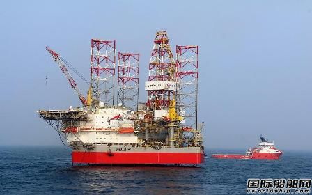 “海洋石油943”在鶯歌海完成就位