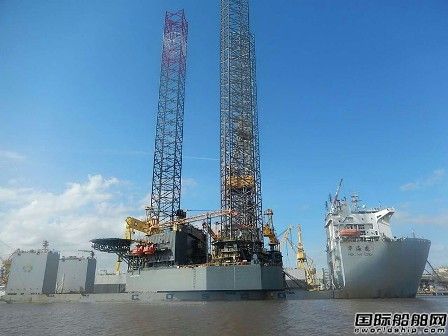 “華海龍”半潛船完成第21個(gè)航次任務(wù)