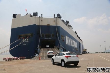 中遠(yuǎn)航運(yùn)“玉衡先鋒”汽車運(yùn)輸船投入內(nèi)貿(mào)