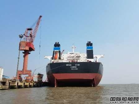 長興船廠修理上海港北潮航道最寬進(jìn)港船舶