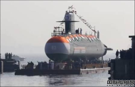 印度海軍第二艘鲉魚級(jí)潛艇漢德里號(hào)下水