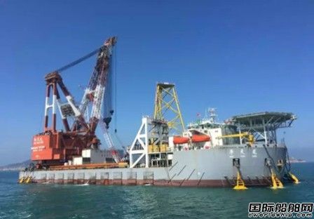 國內(nèi)首次大型起重船升級改造工程成功