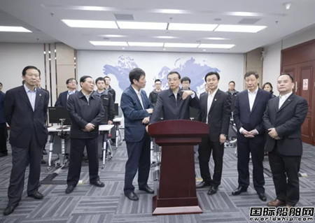 李克強鼓勵振華重工：爭取進入世界500強