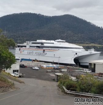 Incat Tasmania下水一艘高速雙體客滾船