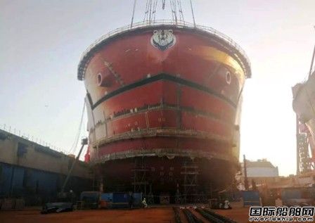 滬東中華援建上海船廠108000噸散貨船完成全船貫通