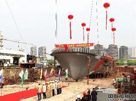 方圓造船4400HP全回轉(zhuǎn)拖輪全船貫通