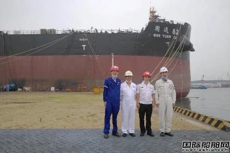 武船交付福建國(guó)航一艘86000噸散貨船