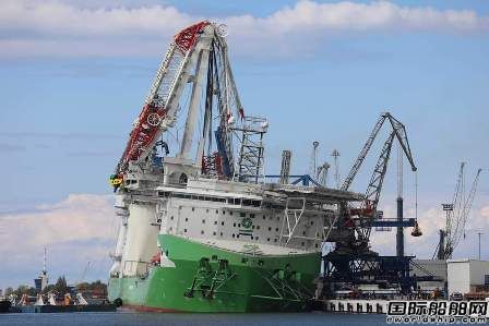 全球最大風(fēng)電安裝船啟動起重機(jī)“斷臂”維修工程