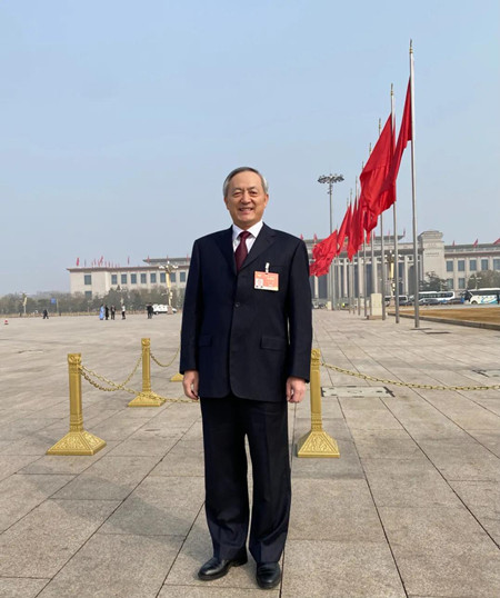董強(qiáng)：建議加快發(fā)展零碳船舶