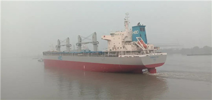 南通中遠(yuǎn)海運(yùn)船務(wù)4艘開(kāi)航1艘備航刷新單日完工記錄