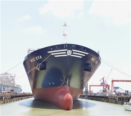 文沖修造脫硫改裝船“MSC EVA”輪順利出塢