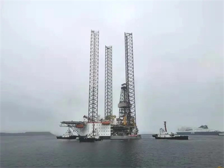 威海金陵承接國內(nèi)首個鉆井平臺改造風(fēng)電安裝平臺項(xiàng)目