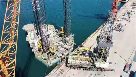 威海金陵完成“國瑄”號平臺懸臂梁整體拆除