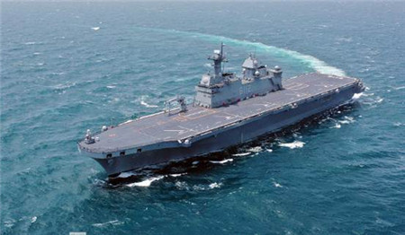 韓進重工交付韓國海軍第二艘兩棲攻擊艦