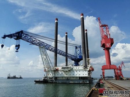 中船廣西首個風(fēng)電安裝平臺改裝項目完工交付