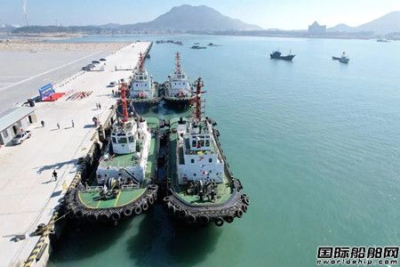 廈門港務(wù)兩艘新拖輪亮相廈門港古雷港區(qū)