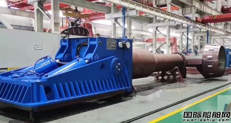 南高精研制成功全球首套帶折臂橫移功能永磁電力吊艙推進(jìn)系統(tǒng)