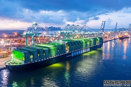 新船訂單創(chuàng)14年新高！全球集運(yùn)市場(chǎng)隱憂漸現(xiàn)