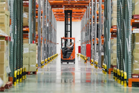 Rʿُ(gu)LF Logistics