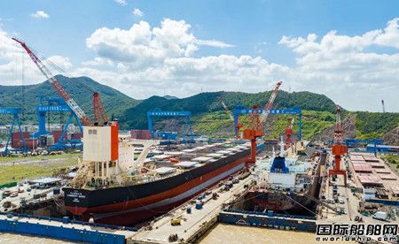 舟山中遠(yuǎn)海運重工完成“蘭伯特”輪10年特檢順利開航