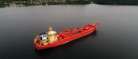 NAVIGATOR HOLDING和GREATER BAY GAS合資公司購買第一艘船