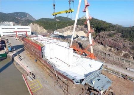 浙江東鵬船廠打造電混合動力推進特種船舶