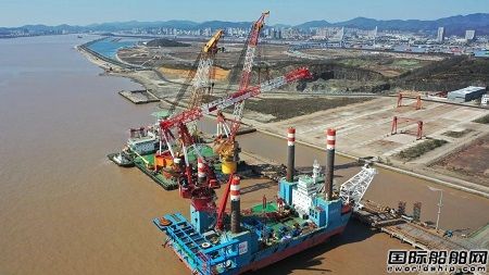長宏國際完成國內(nèi)最高風(fēng)電安裝船“鐵建風(fēng)電01”輪改造獲船東贊譽(yù)