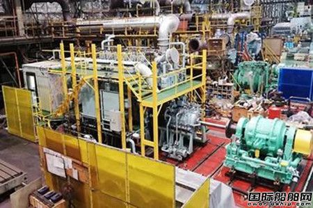 熱效率超過(guò)柴油機(jī)！阪神柴油機(jī)展示全球首臺(tái)低速四沖程氣體機(jī)