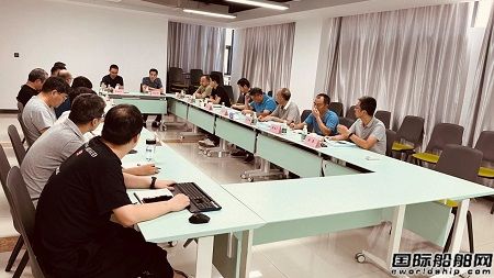 武漢理工船舶十堰市應(yīng)急救援打撈船通過方案設(shè)計審查