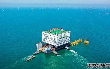 南通振華重裝海上柔性直流換流站項(xiàng)目通過(guò)江蘇省首臺(tái)套重大裝備認(rèn)定