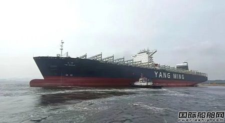 大船長興提前交付兩艘14100TEU集裝箱船脫硫塔安裝項(xiàng)目