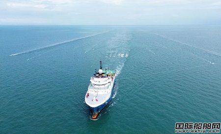“海洋石油760”順利完成烏石中區(qū)拖纜高密度作業(yè)