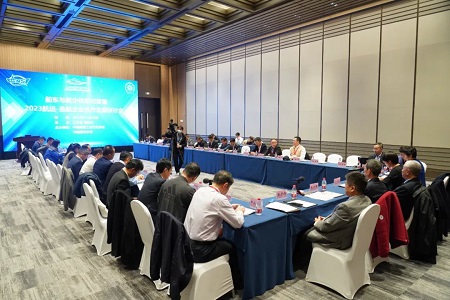 船東與船企供需對(duì)接暨2023航運(yùn)-造船企業(yè)合作發(fā)展研討會(huì)在南通召開