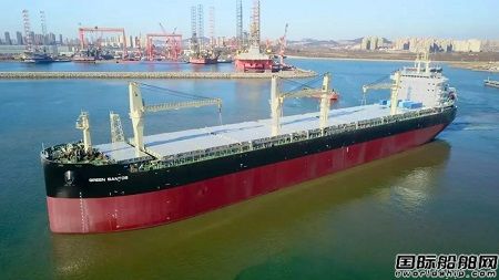 陜柴重工柴油發(fā)電機組裝備世界最大多用途紙漿運輸船