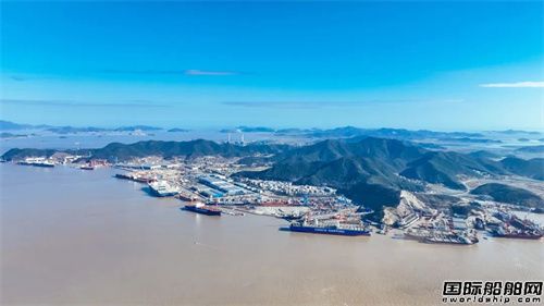 舟山中遠海運重工修造業(yè)務熱火朝天