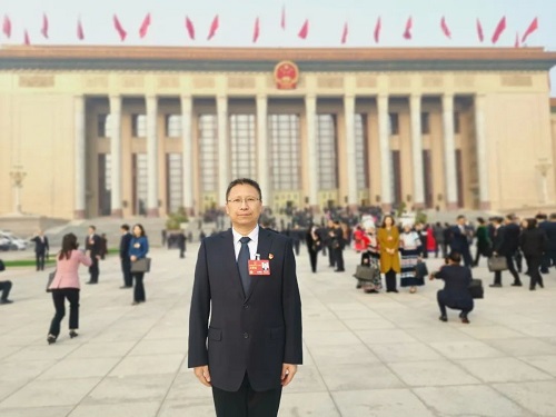 傅國濤代表：加快提高船舶發(fā)動機(jī)關(guān)重件自主研制能力