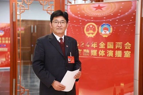 閻洪濤代表：聯(lián)合建設(shè)海洋融合通信網(wǎng)