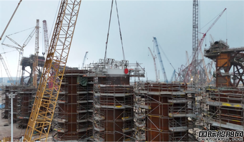 海油工程承建超深水水下設(shè)備項目首套吸力錨完成總裝