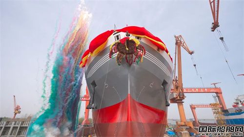 蕪湖造船廠建造第三艘22000噸油化船命名下水