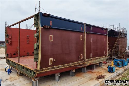 突破！中船廣西造船首次完成大型環(huán)段轉運搭載